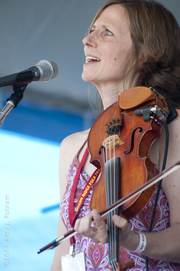 Tracy Grammer. Falcon Ridge Folk Festival 2011