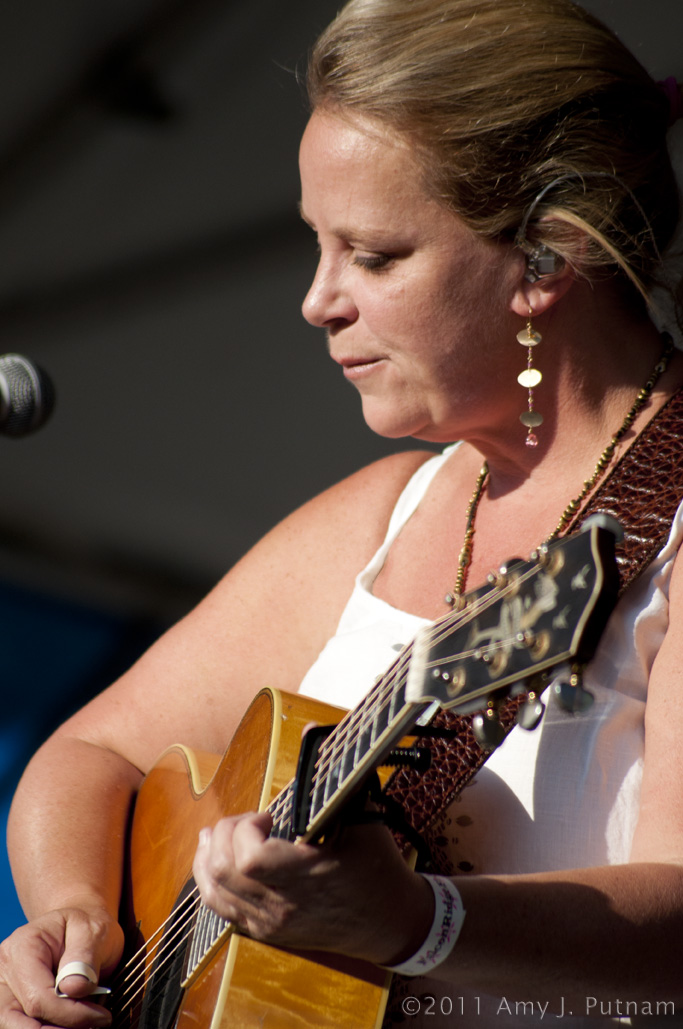 Mary Chapin Carpenter. Falcon Ridge Folk Festival 2011