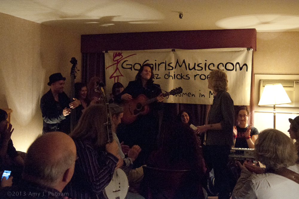 GoGirlsMusic guerilla showcase room, hosted by Madalyn Sklar, NERFA 2013